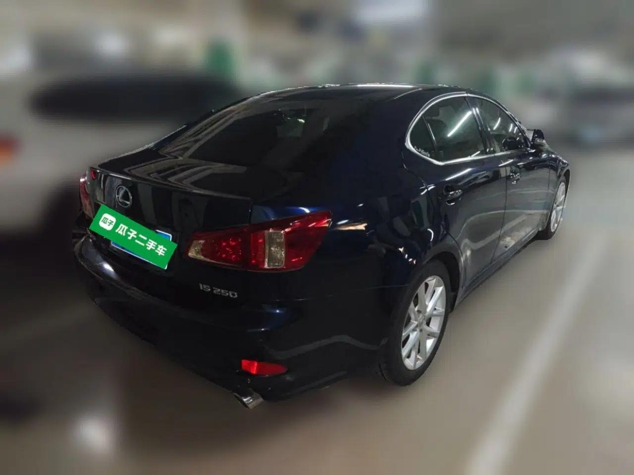 Lexus IS 2011 250 Sport Edition — миниатюра 6