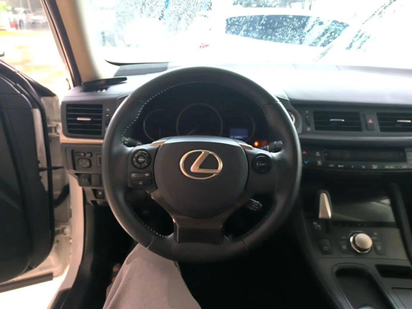 Lexus CT 2014 CT200h Elite Edition Monochrome — миниатюра 11