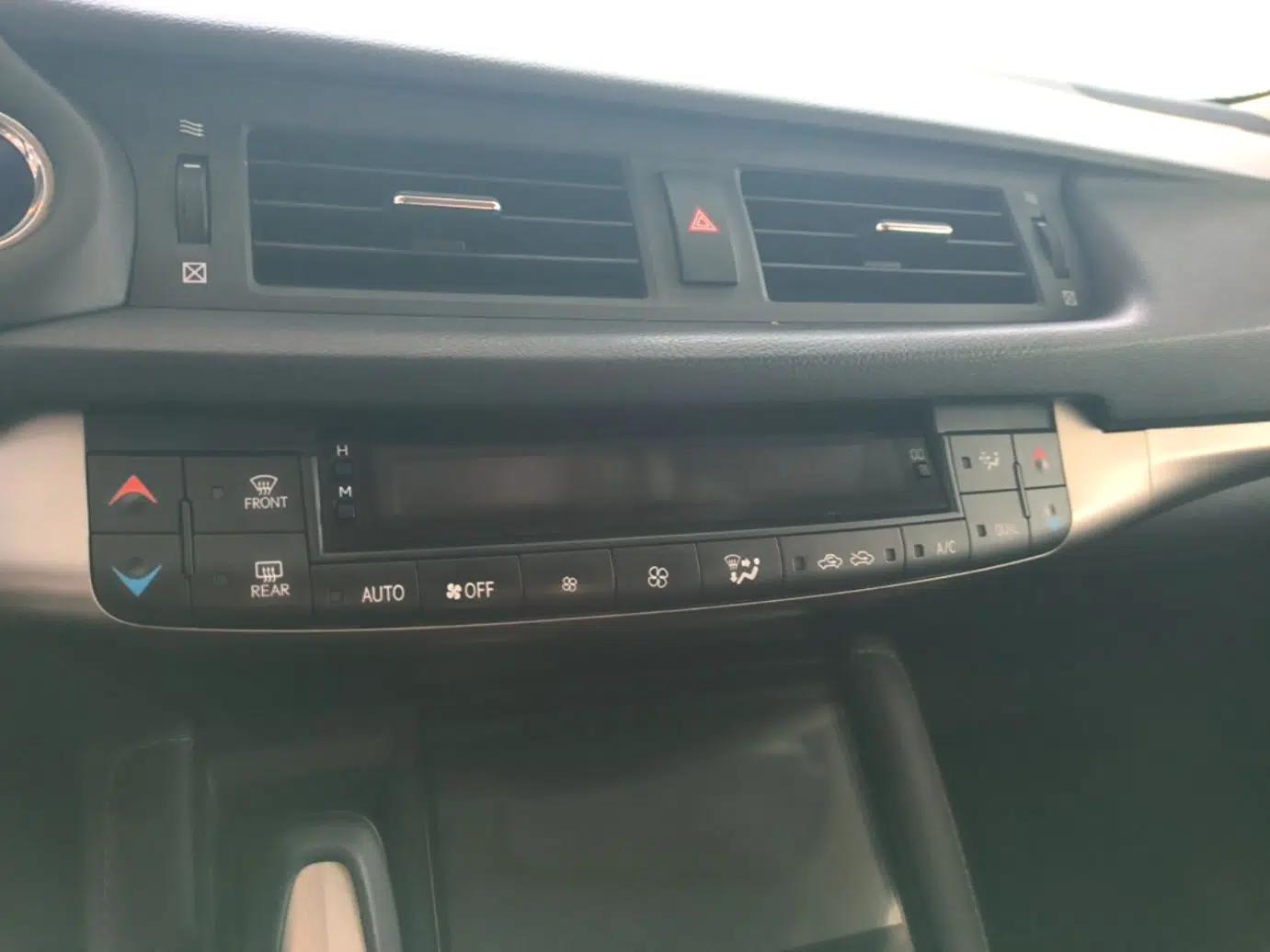 Lexus CT 2014 CT200h Elite Edition Monochrome — миниатюра 13