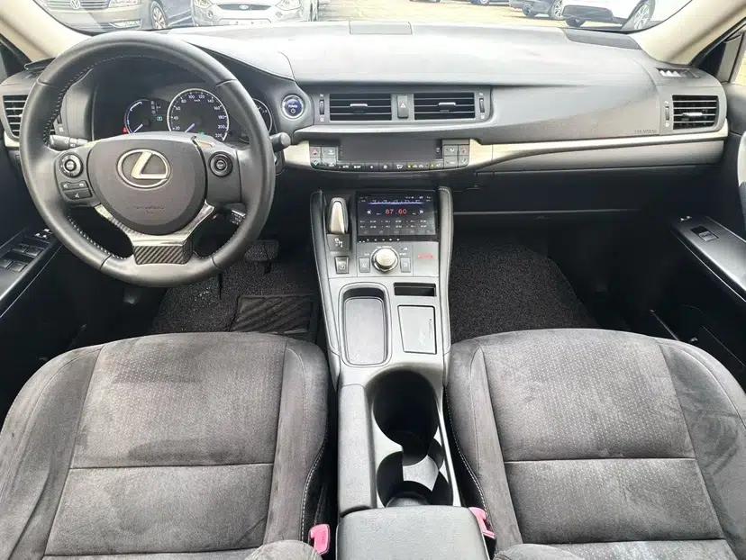 Lexus CT 2014 CT200h Elite Edition Monochrome — миниатюра 20