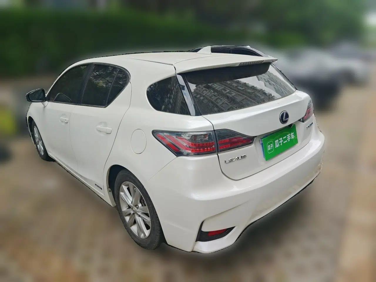 Lexus CT 2014 CT200h Elite Edition Monochrome — миниатюра 4