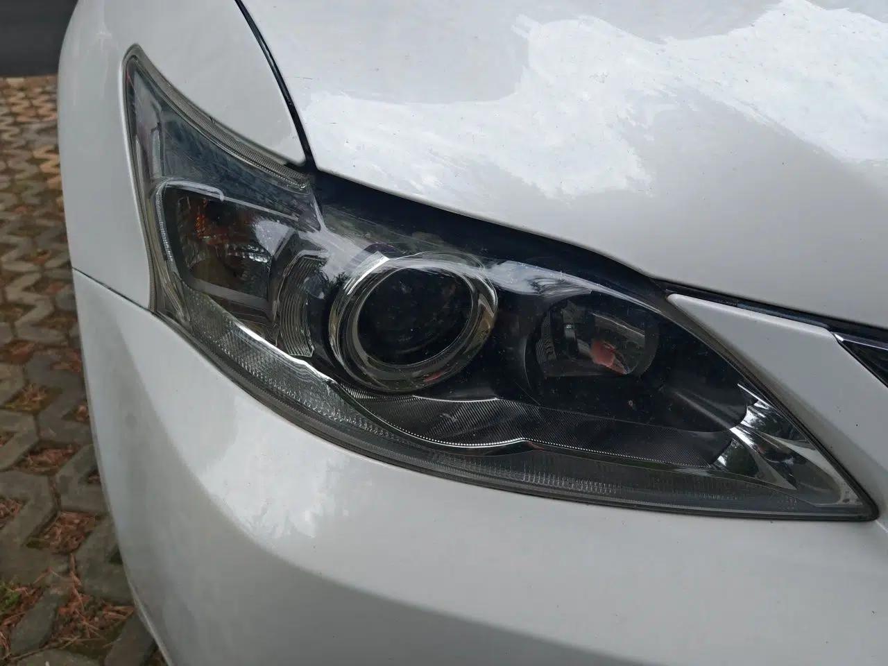Lexus CT 2014 CT200h Elite Edition Monochrome — миниатюра 7