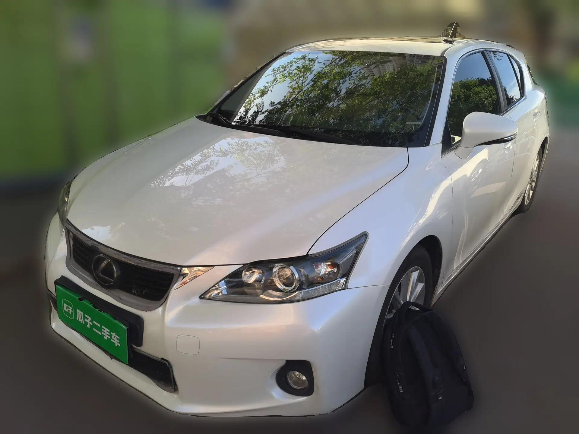 Lexus CT 2012 CT200h Elite Edition — миниатюра 1