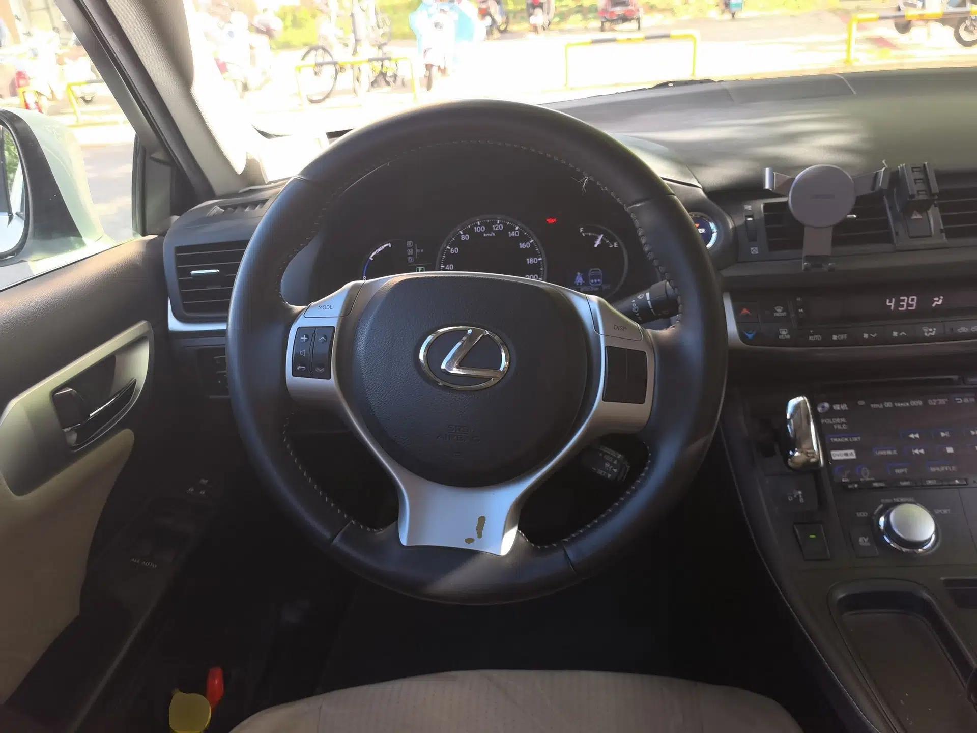 Lexus CT 2012 CT200h Elite Edition — миниатюра 11