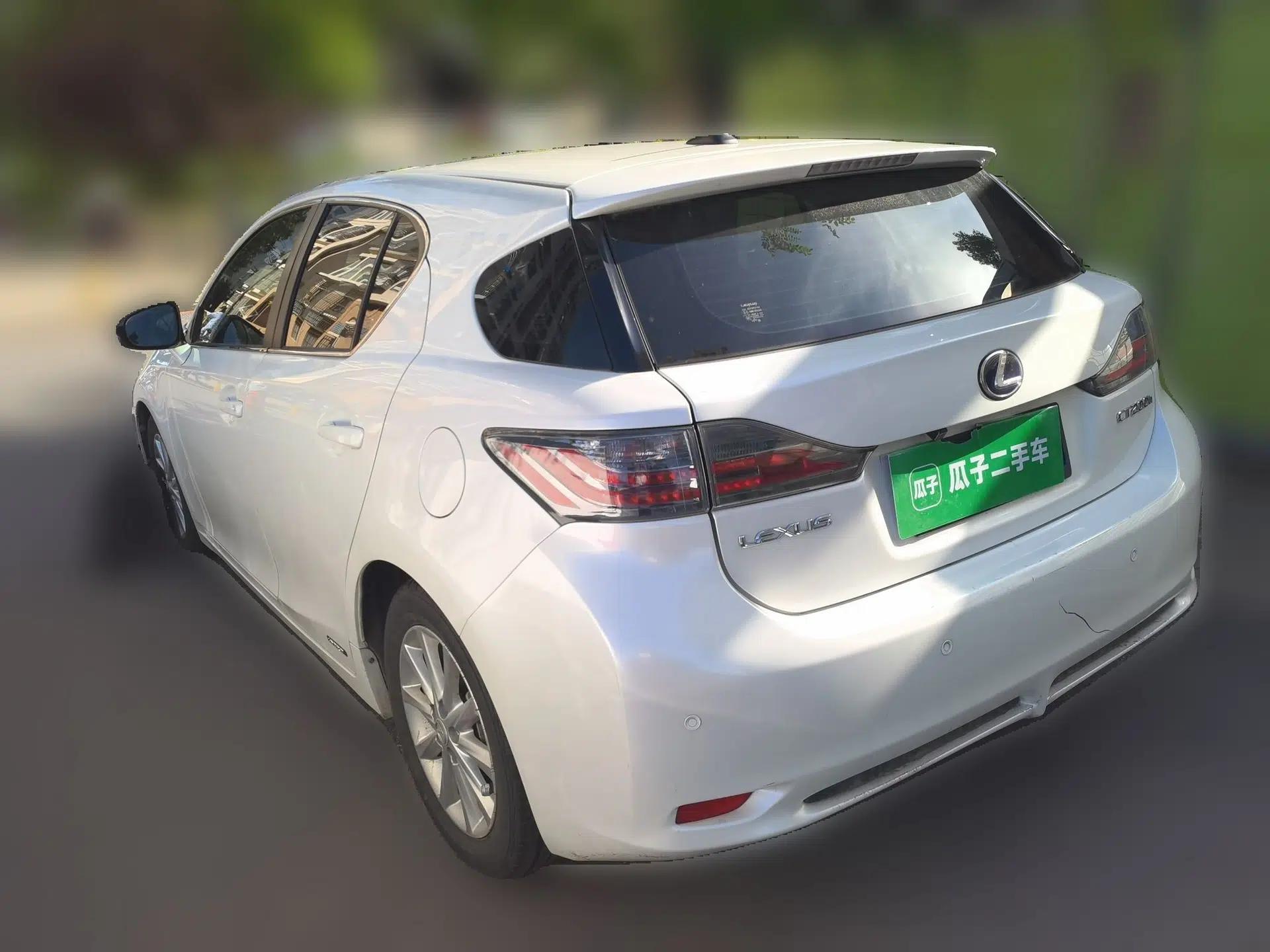 Lexus CT 2012 CT200h Elite Edition — миниатюра 4