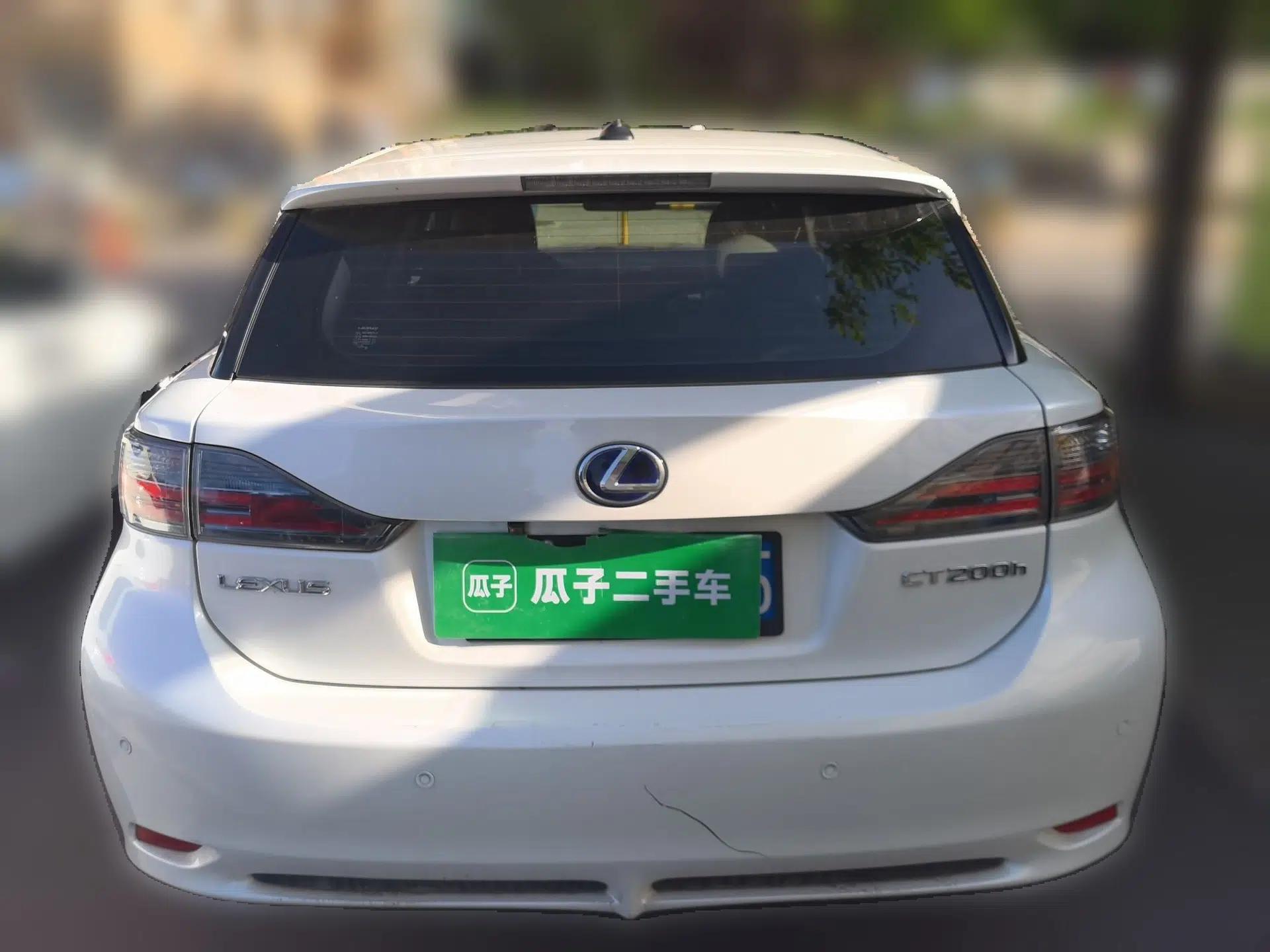 Lexus CT 2012 CT200h Elite Edition — миниатюра 5