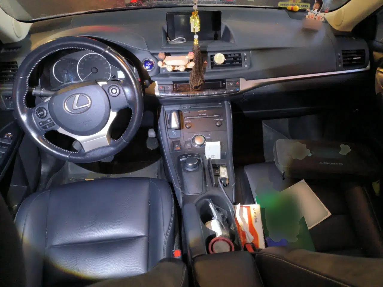 Lexus CT 2017 CT200h Comfort Edition Monochrome China VI — миниатюра 10