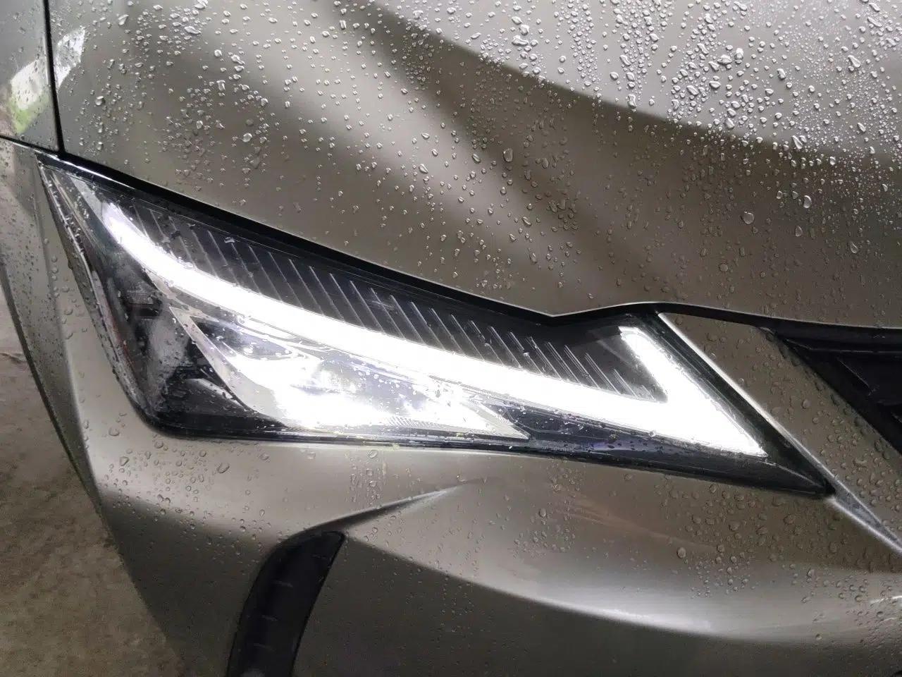 Lexus UX 2022 260h Explore-Edition — миниатюра 7