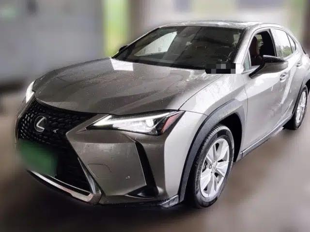 Lexus UX 2022 260h Explore-Edition