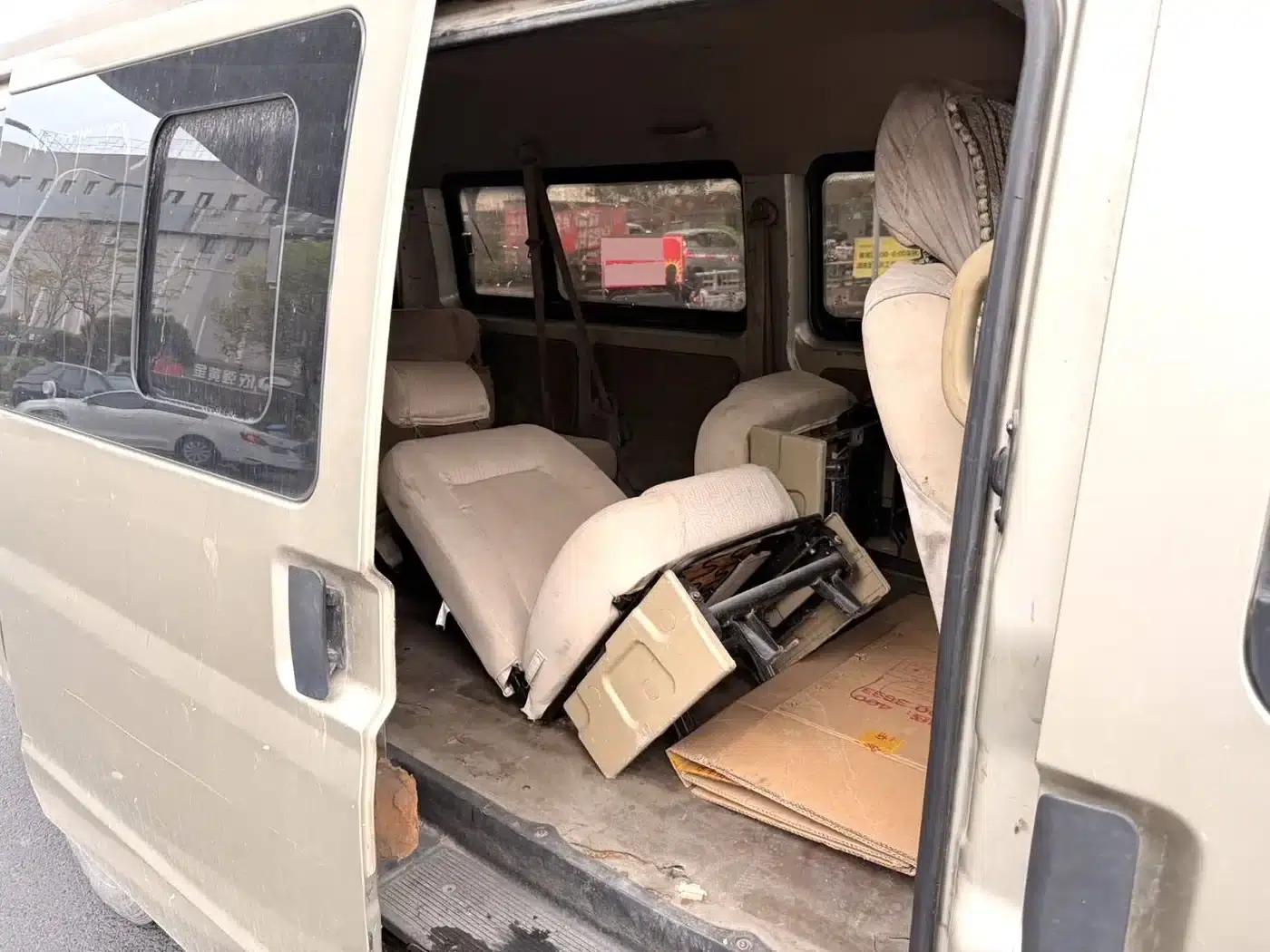 Dongfeng Xiaokang C37 2016 Model 1.5L Classic II DK15-06 — миниатюра 3