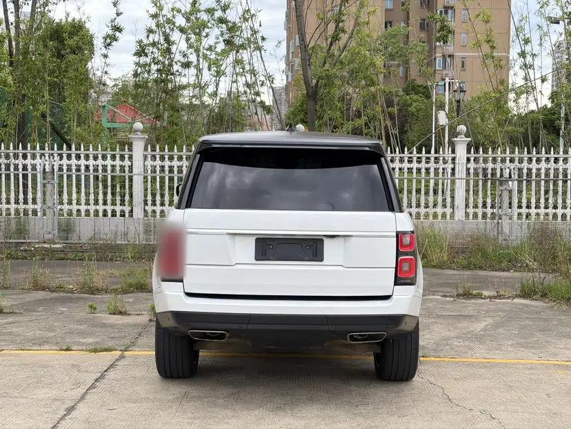 Land Rover Range 2018 3.0 SC V6 Vogue SE Long-Wheelbase Edition — миниатюра 4