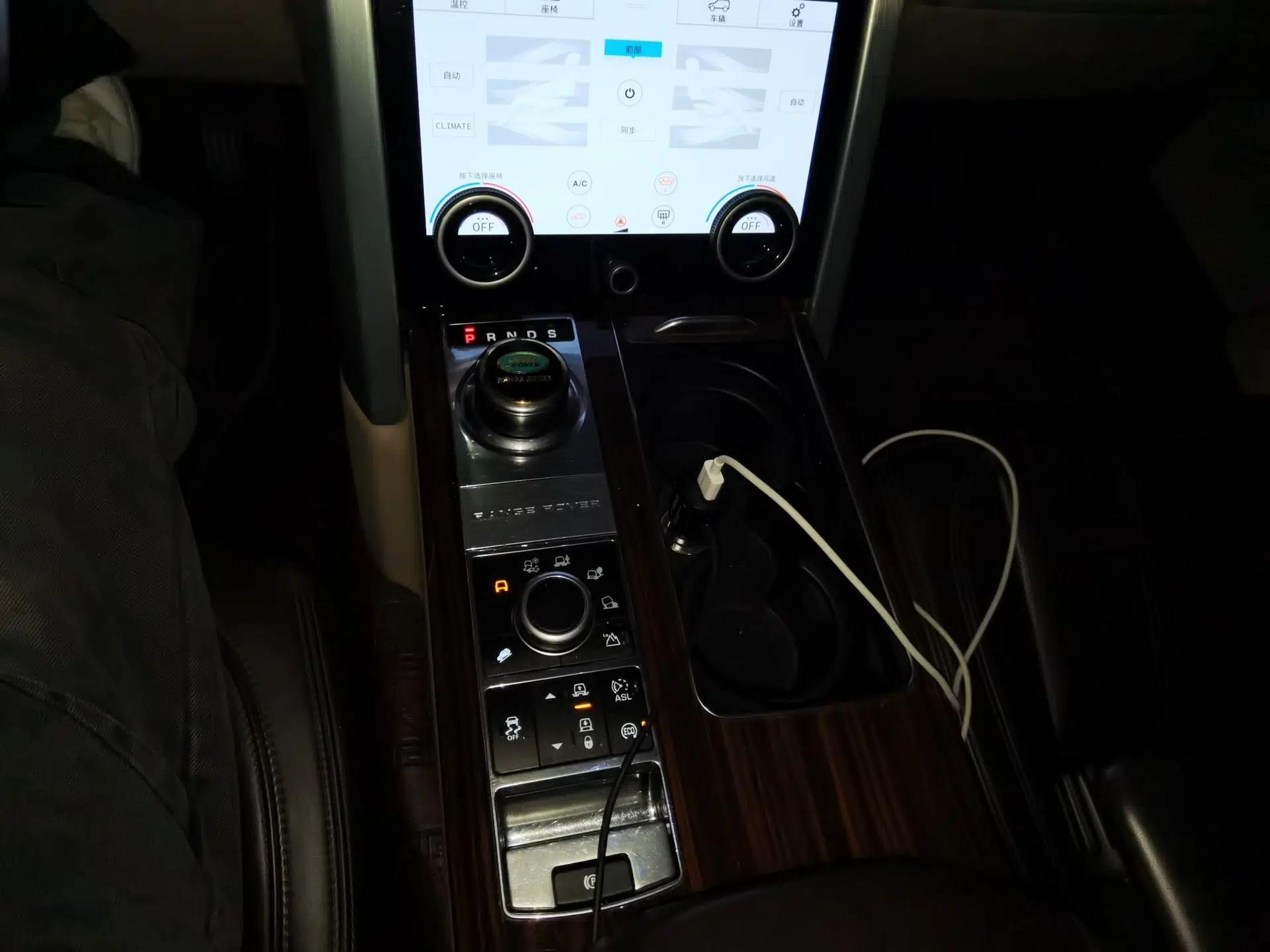 Land Rover Range 2014 3.0 SC V6 Vogue — миниатюра 15