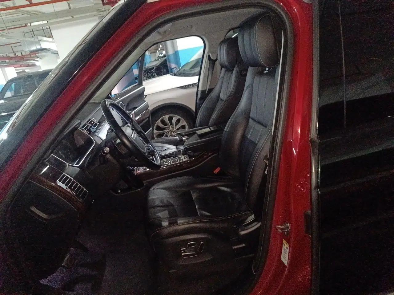Land Rover Range 2013 NA 5.0 V8 Vogue SE — миниатюра 16