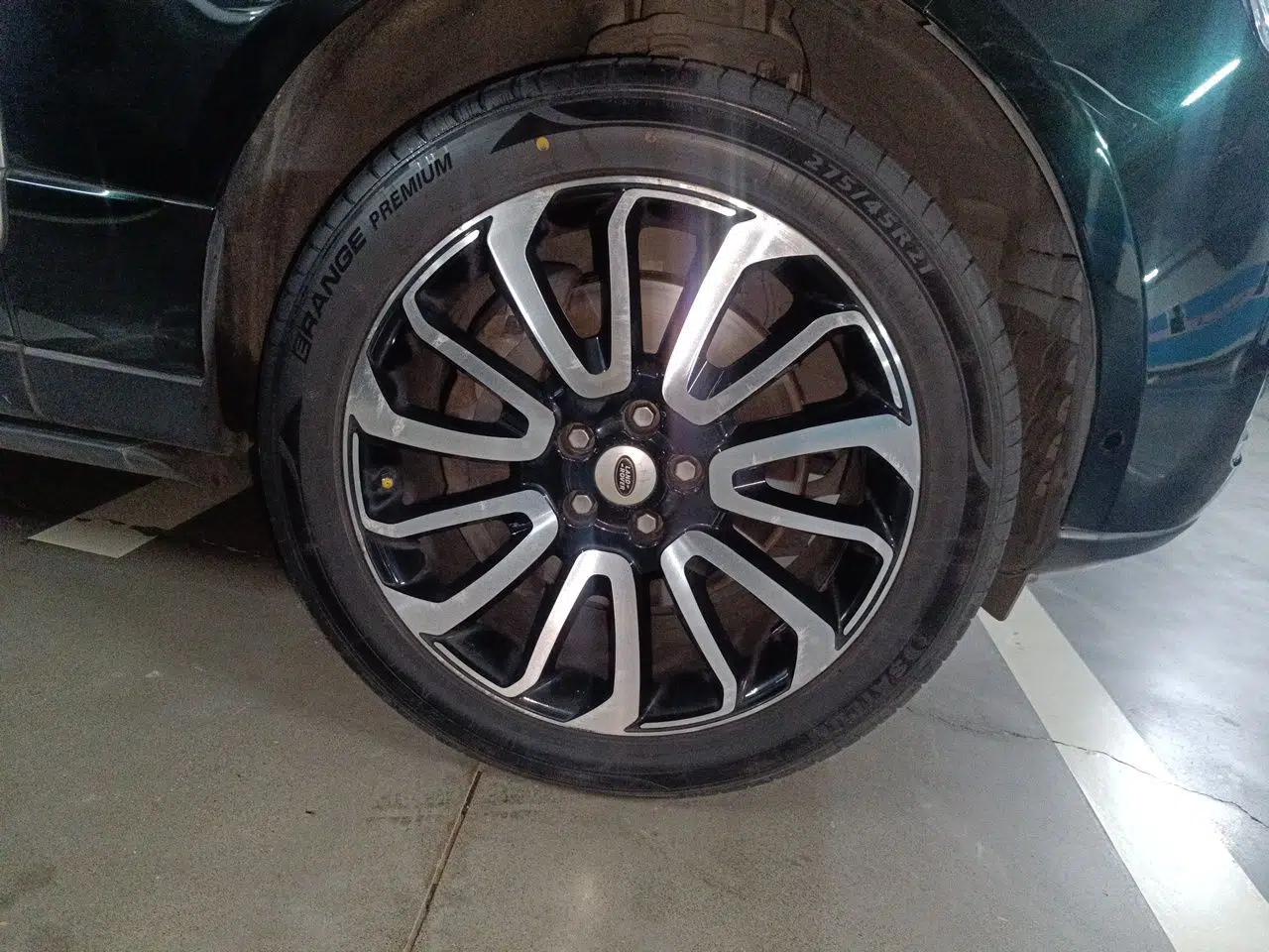 Land Rover Range 2013 NA 5.0 V8 Vogue SE — миниатюра 8