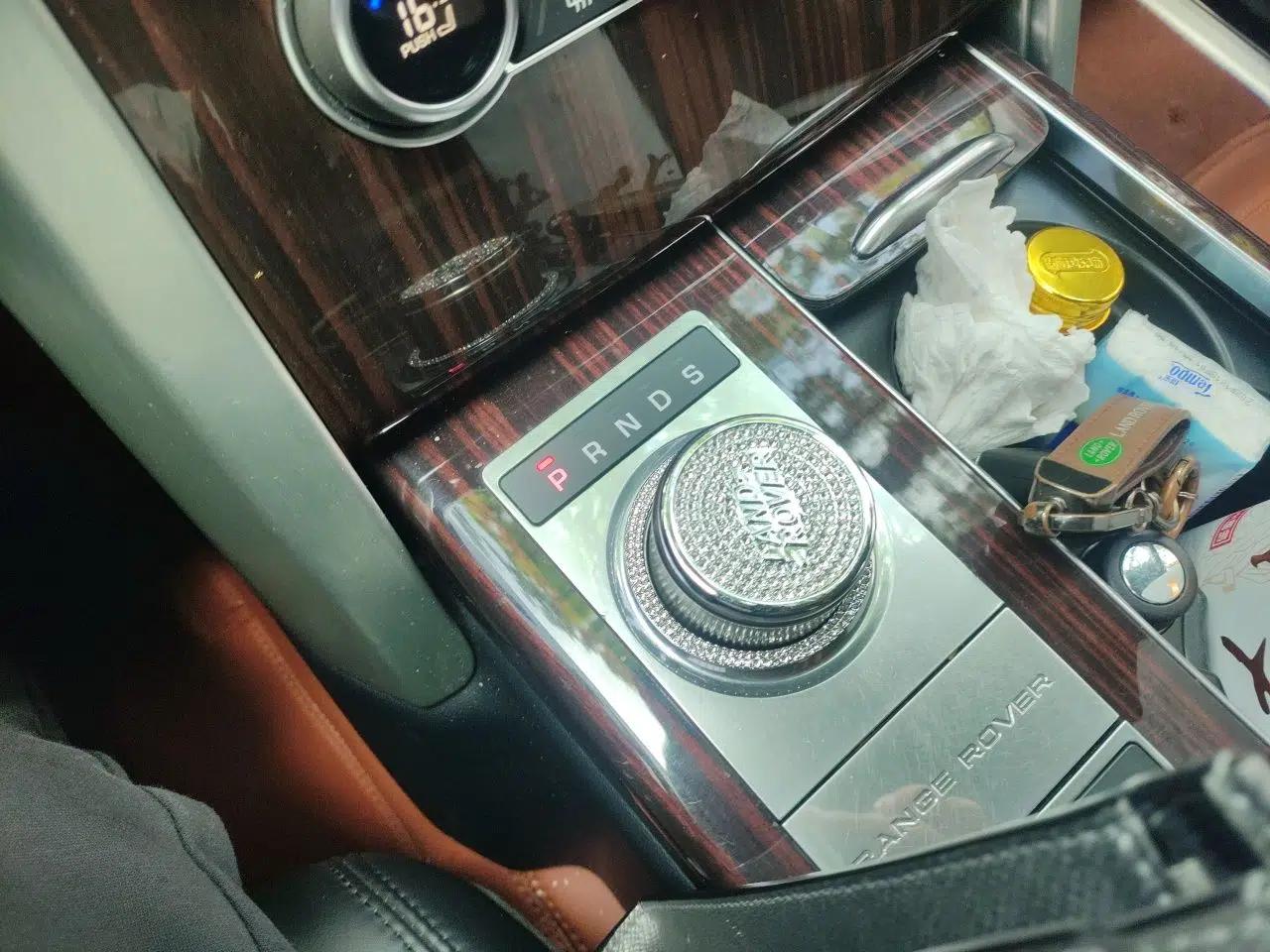 Land Rover Range  — миниатюра 15