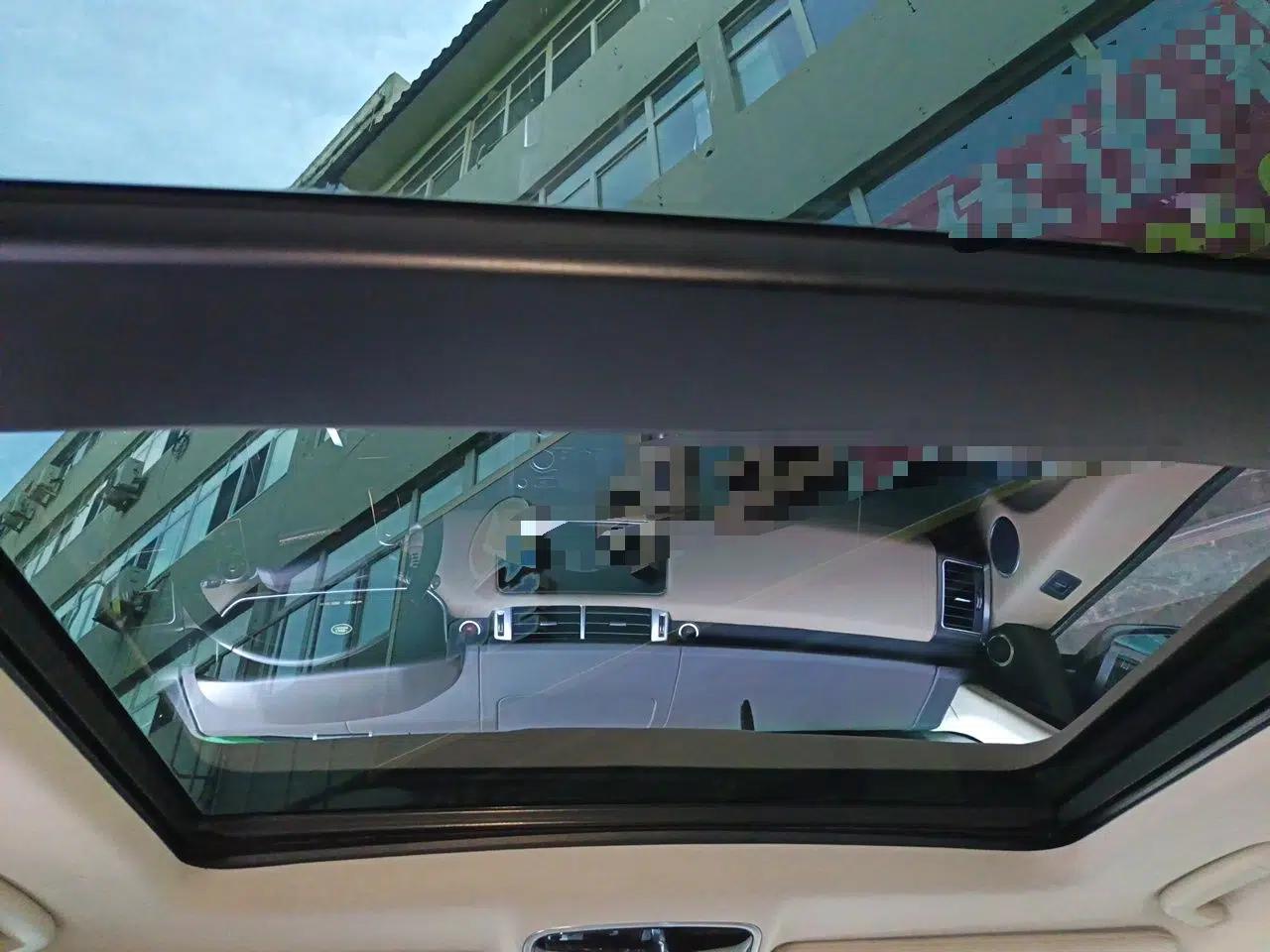 Land Rover Range Sport 2015 3.0 SDV6 HSE — миниатюра 19