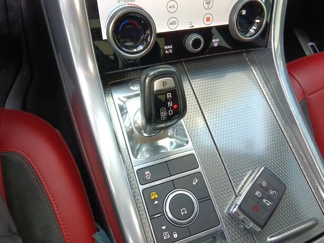 Land Rover Range Sport 2021 3.0 L6 YAO Black Edition — миниатюра 15