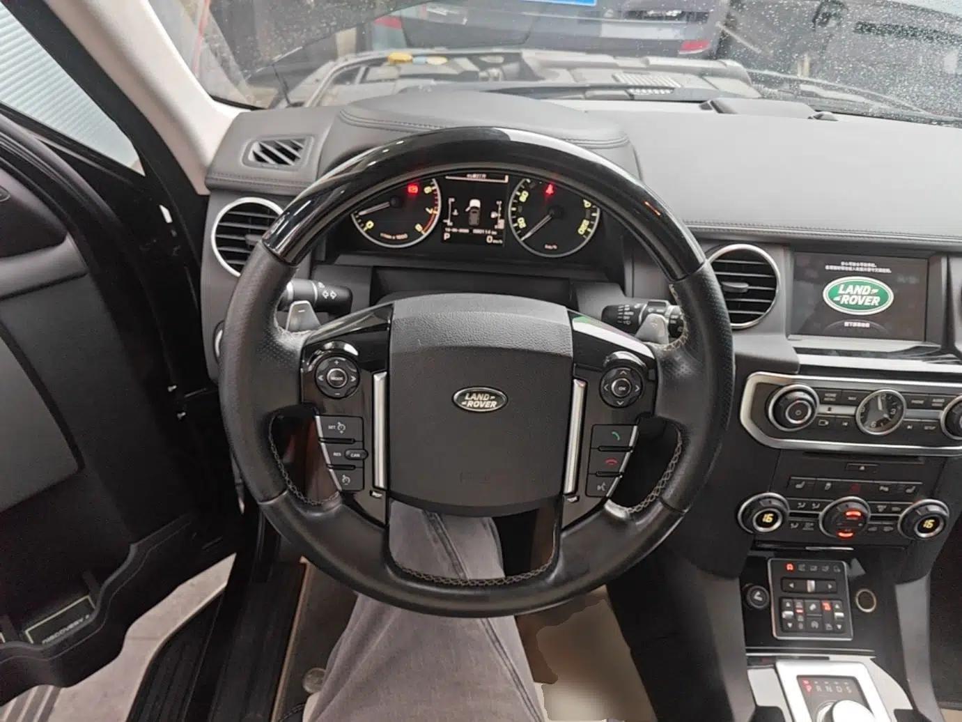 Land Rover Discovery 2014 3.0 SC V6 XXV Edition — миниатюра 14