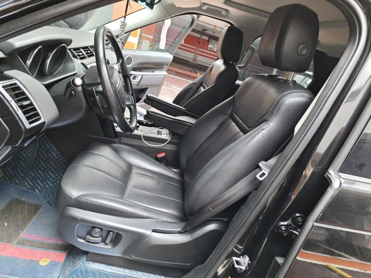 Land Rover Discovery 2018 2.0T SE — миниатюра 16