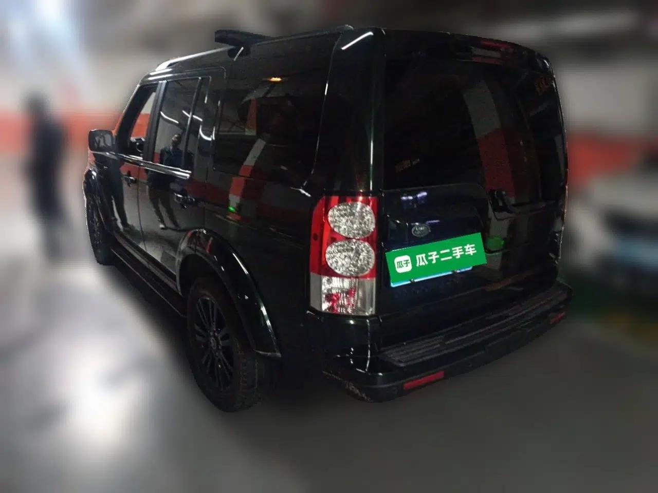 Land Rover Discovery 2013 3.0 SDV6 Prestige Black Limited Edition — миниатюра 4