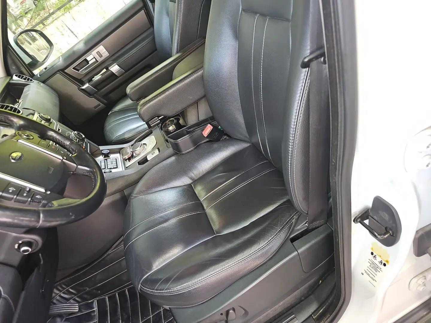 Land Rover Discovery 2015 3.0 SC V6 HSE — миниатюра 16