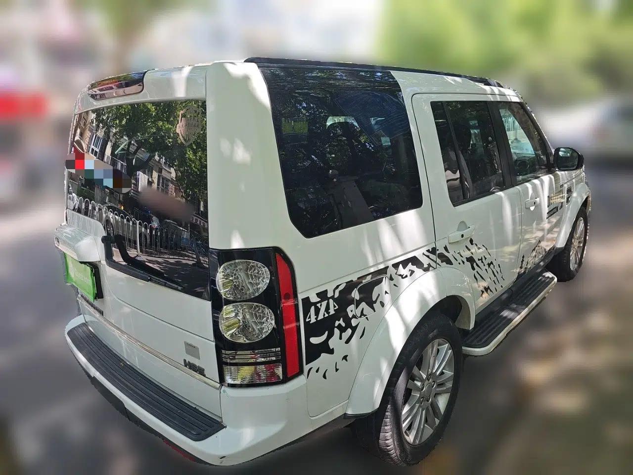 Land Rover Discovery 2015 3.0 SC V6 HSE — миниатюра 6