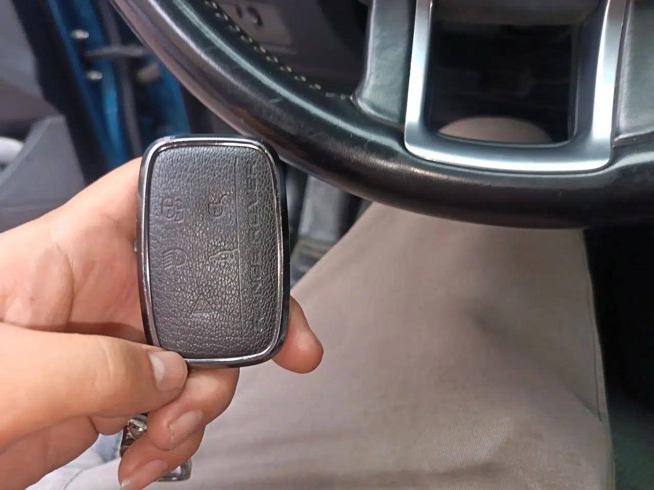Land Rover Range Evoque 2014 2.0T 5-Door Ignite Edition — миниатюра 9