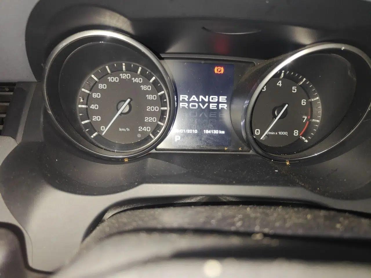 Land Rover Range Evoque 2013 2.0T 5-Door Ignite Edition — миниатюра 13