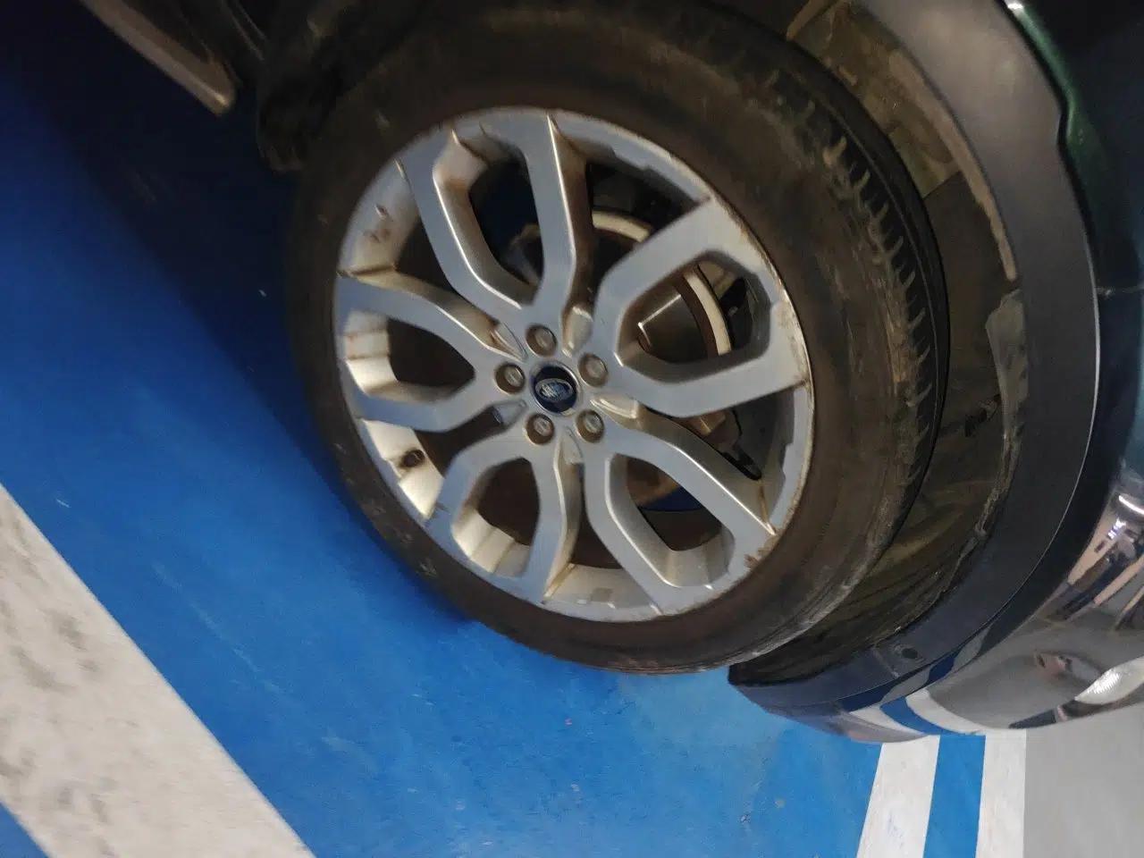 Land Rover Range Evoque 2013 2.0T 5-Door Ignite Edition — миниатюра 8