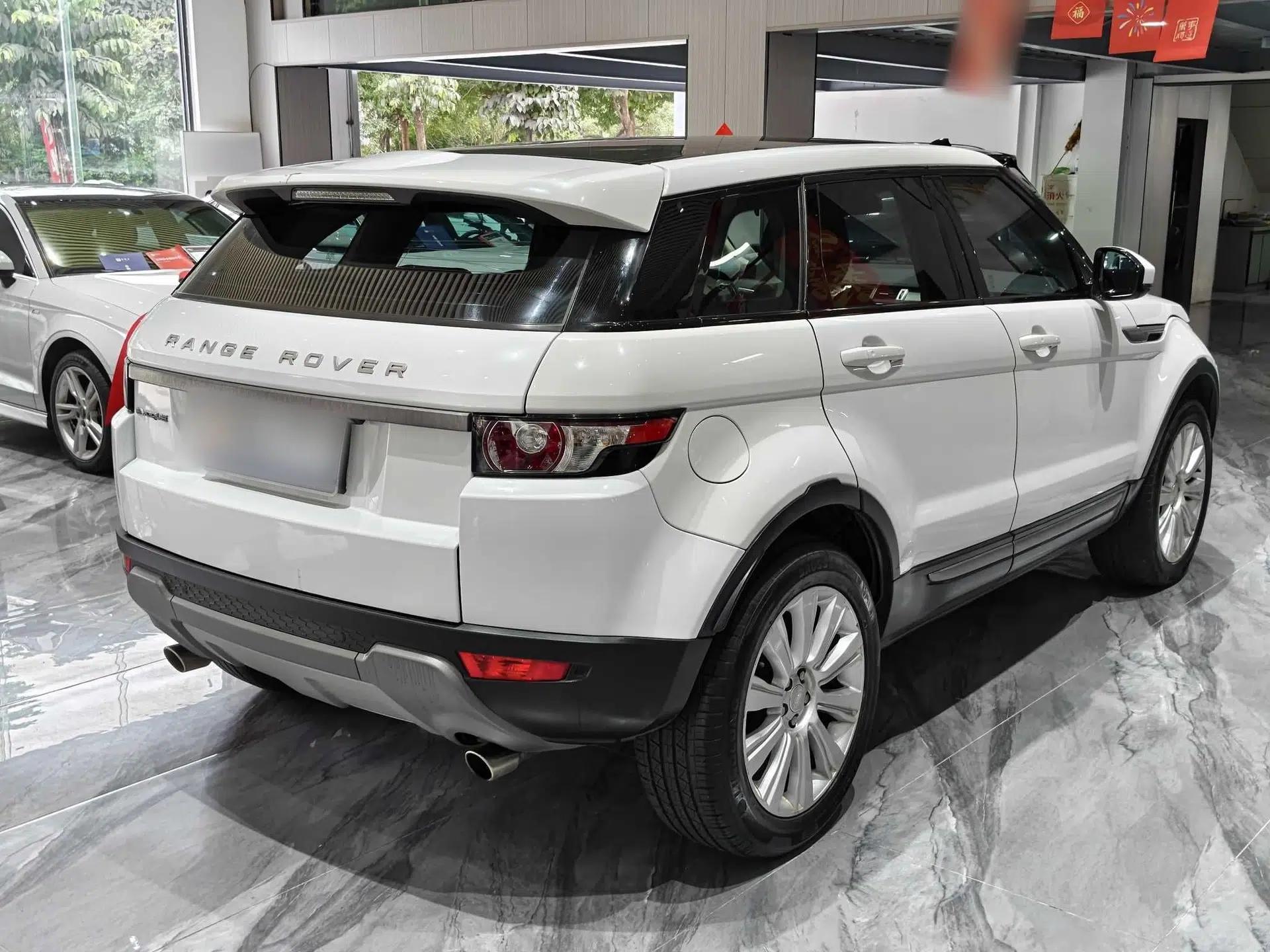 Land Rover Range Evoque 2015 2.0T Five-Door Zhiyao Edition — миниатюра 13
