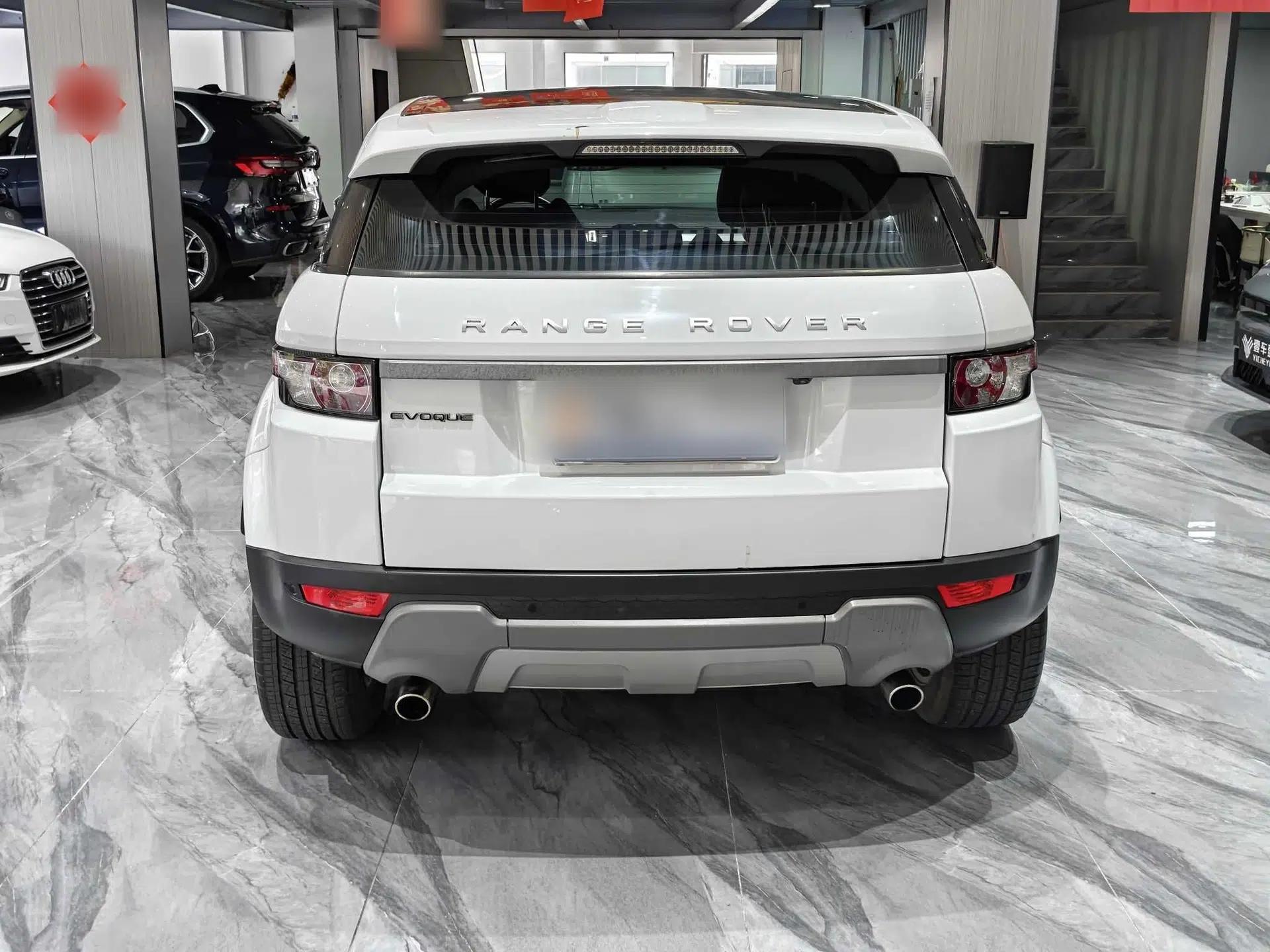 Land Rover Range Evoque 2015 2.0T Five-Door Zhiyao Edition — миниатюра 14