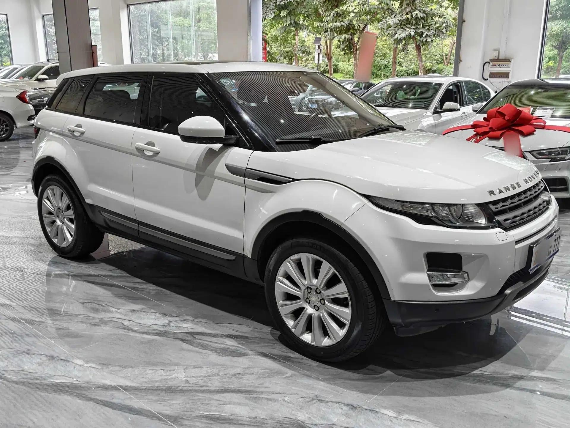 Land Rover Range Evoque 2015 2.0T Five-Door Zhiyao Edition — миниатюра 5