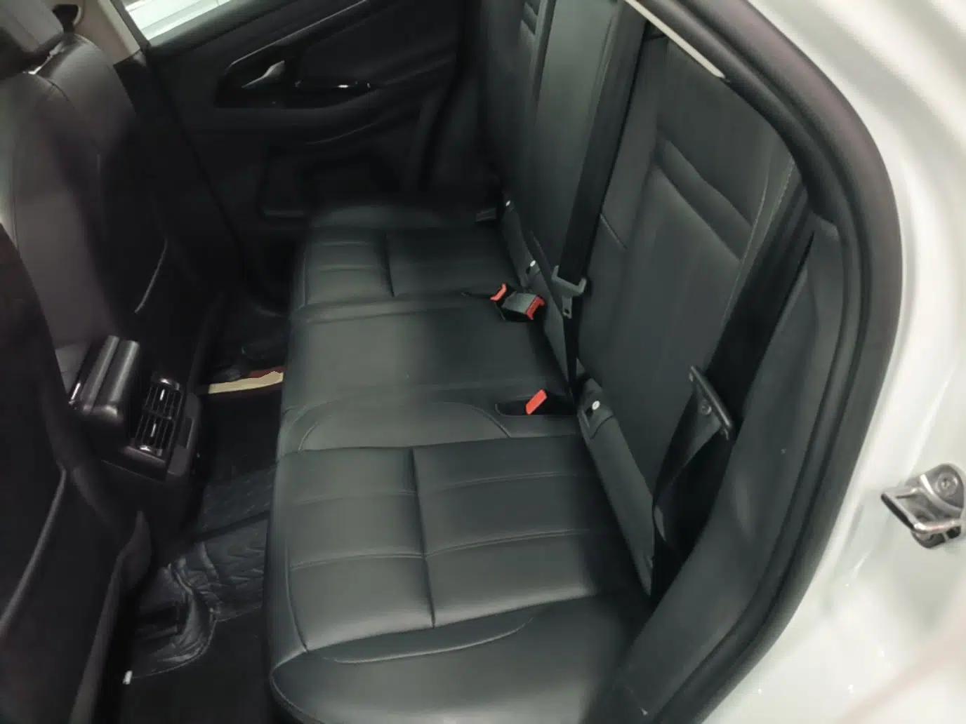 Land Rover Range Evoque 2020 249 PS Youth Edition — миниатюра 20