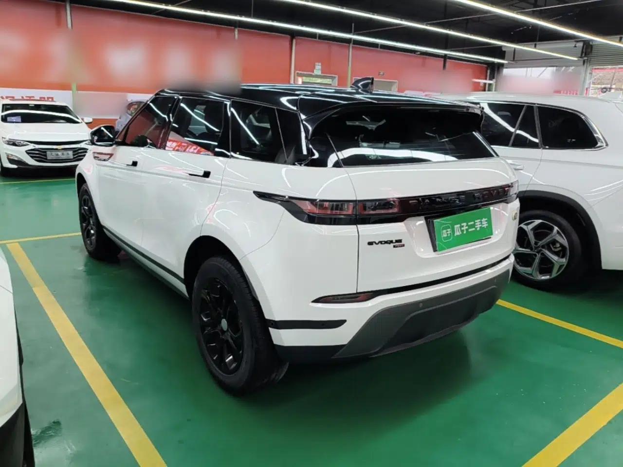 Land Rover Range Evoque 2020 249 PS Youth Edition — миниатюра 4