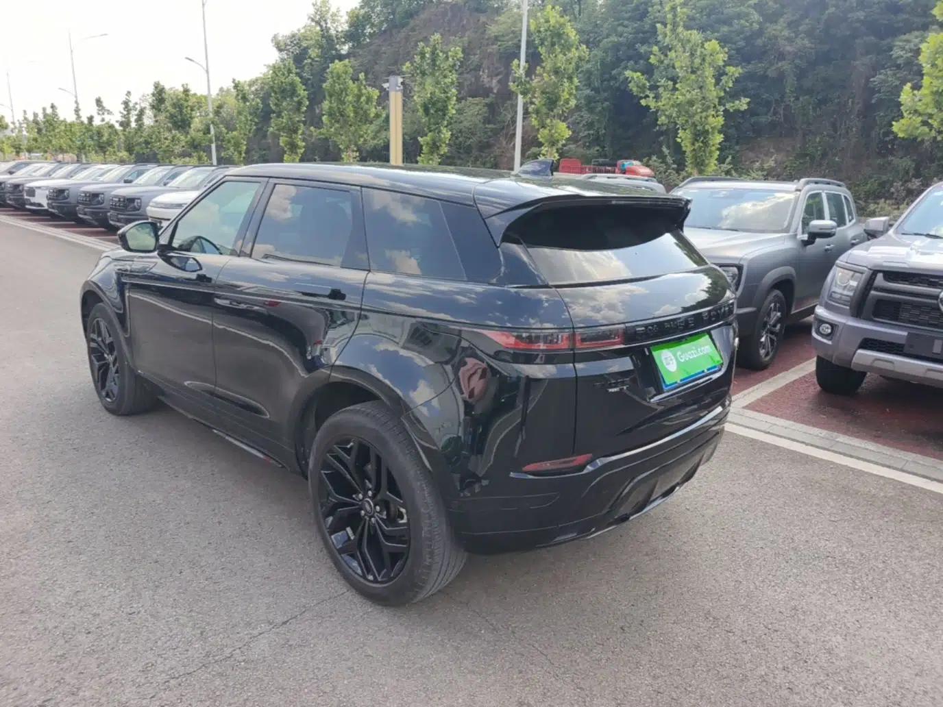 Land Rover Range Evoque 2021 Range Rover Velar 249 PS R-Dynamic S Performance Edition — миниатюра 4