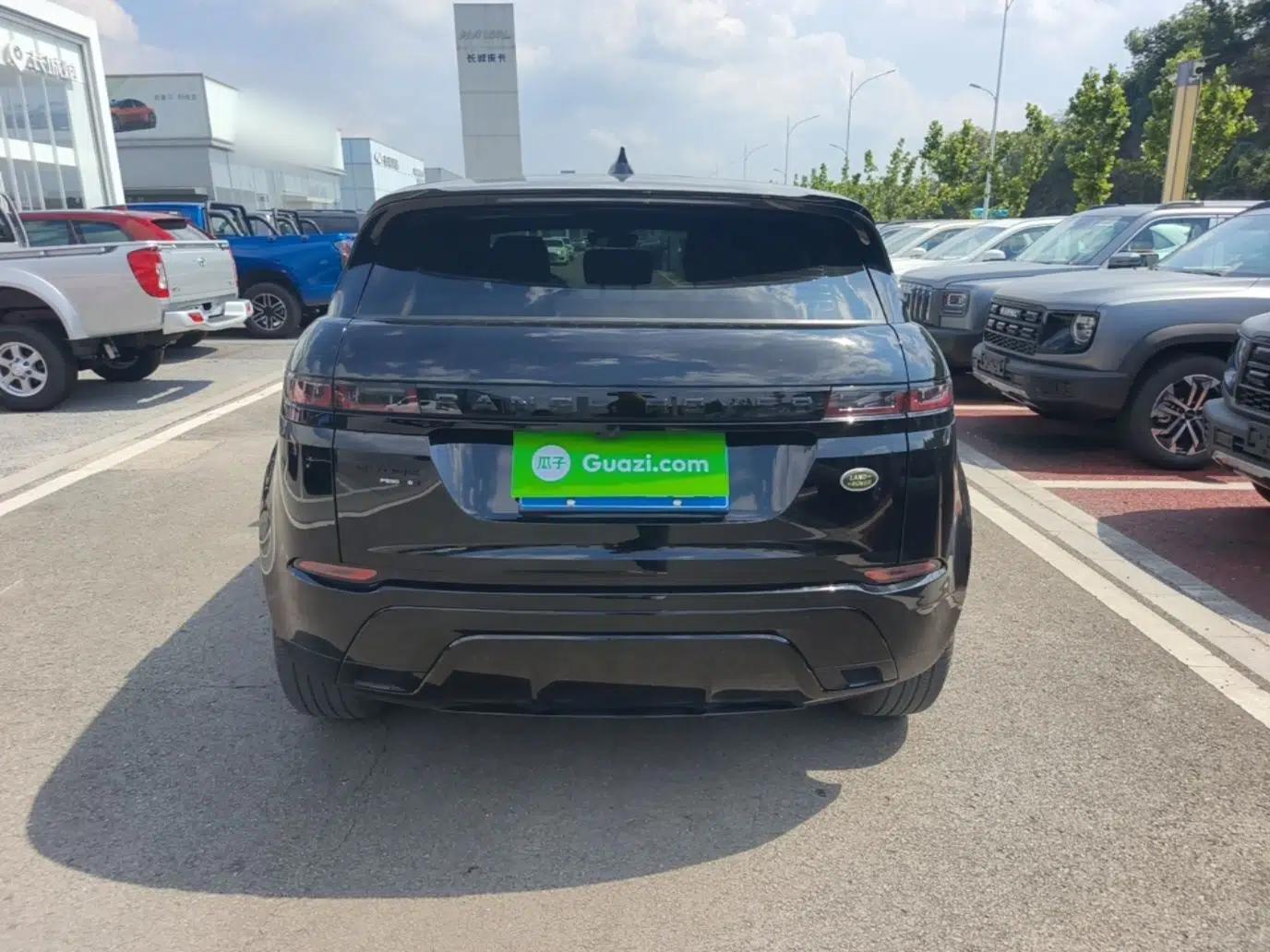 Land Rover Range Evoque 2021 Range Rover Velar 249 PS R-Dynamic S Performance Edition — миниатюра 5