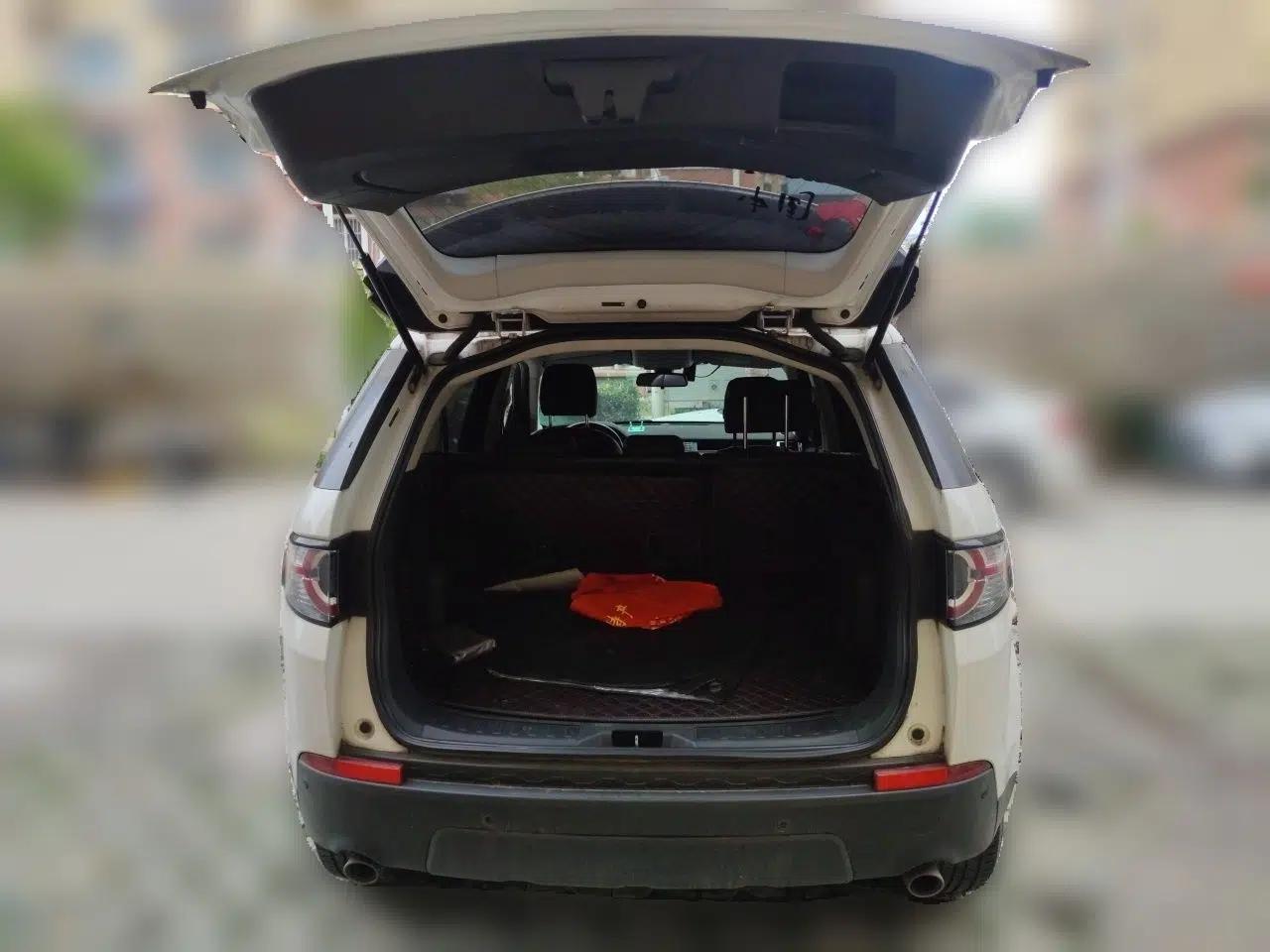 Land Rover Discovery Sport 2019 240 PS PURE Edition China V Standard — миниатюра 20