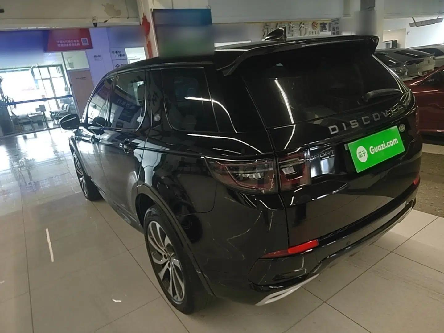 Land Rover Discovery Sport 2020 249 PS R-Dynamic Performance Tech Edition 7 Seats — миниатюра 7