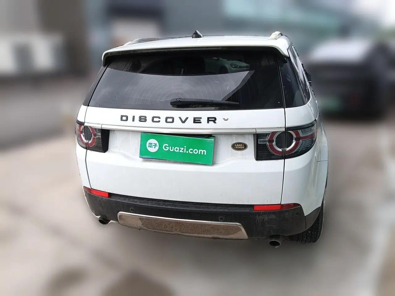 Land Rover Discovery Sport 2017 2.0T SE — миниатюра 5