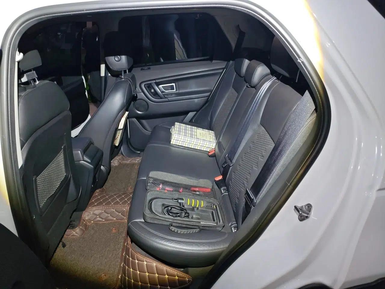 Land Rover Discovery Sport 2018 200 PS PURE Edition — миниатюра 18