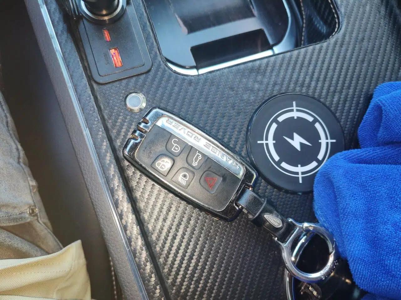 Land Rover Discovery Sport 2018 240 PS HSE Version — миниатюра 9