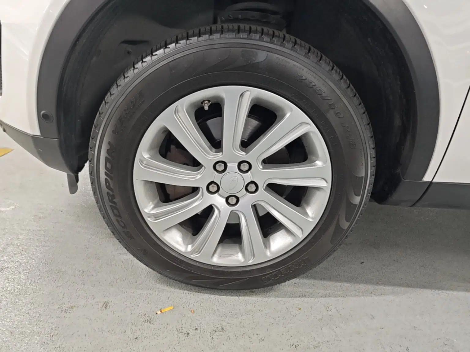 Land Rover Discovery Sport 2019 240 PS SE Version China VI Standard — миниатюра 8