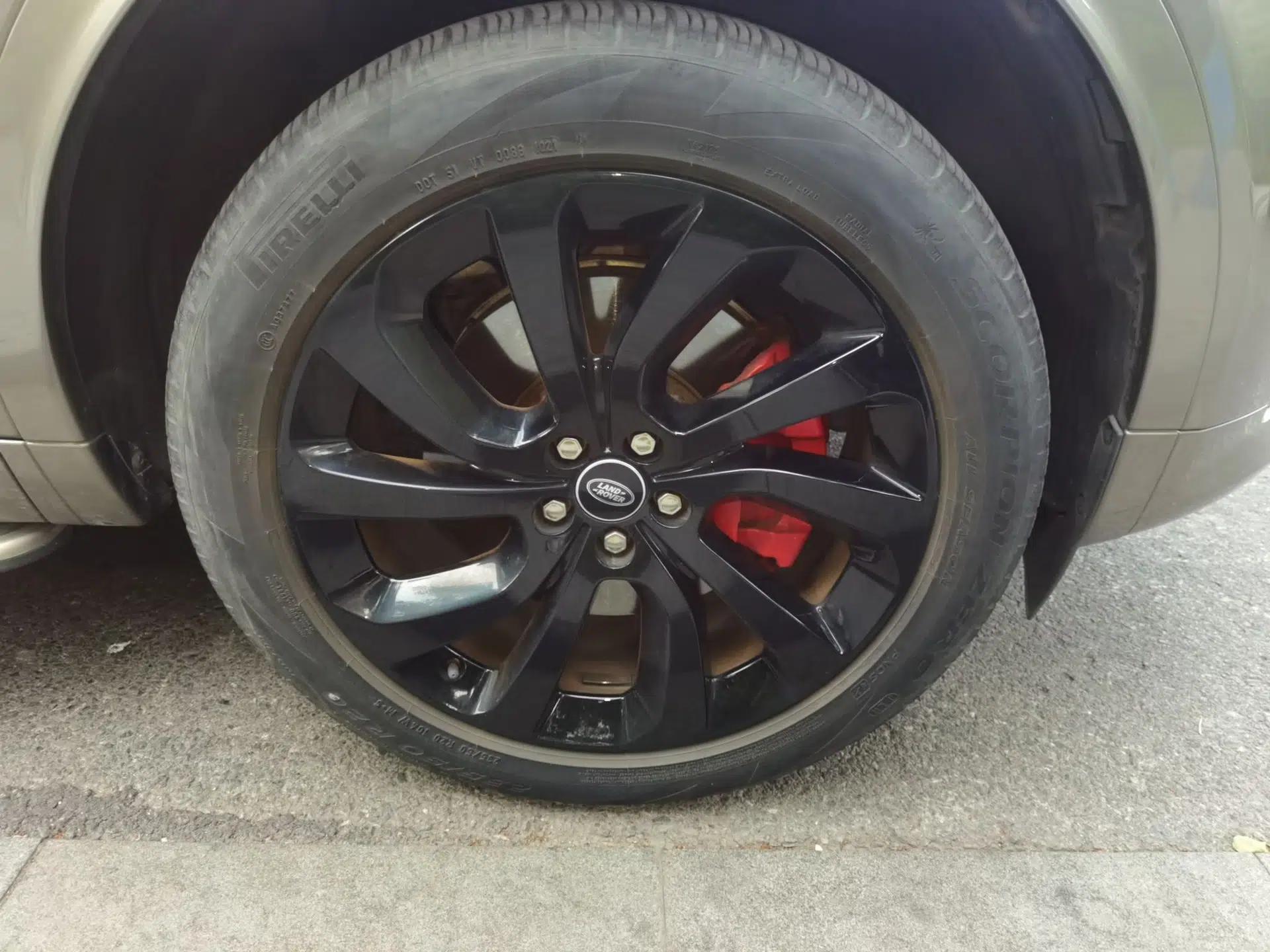 Land Rover Discovery Sport 2020 249 PS R-Dynamic Performance Edition — миниатюра 8