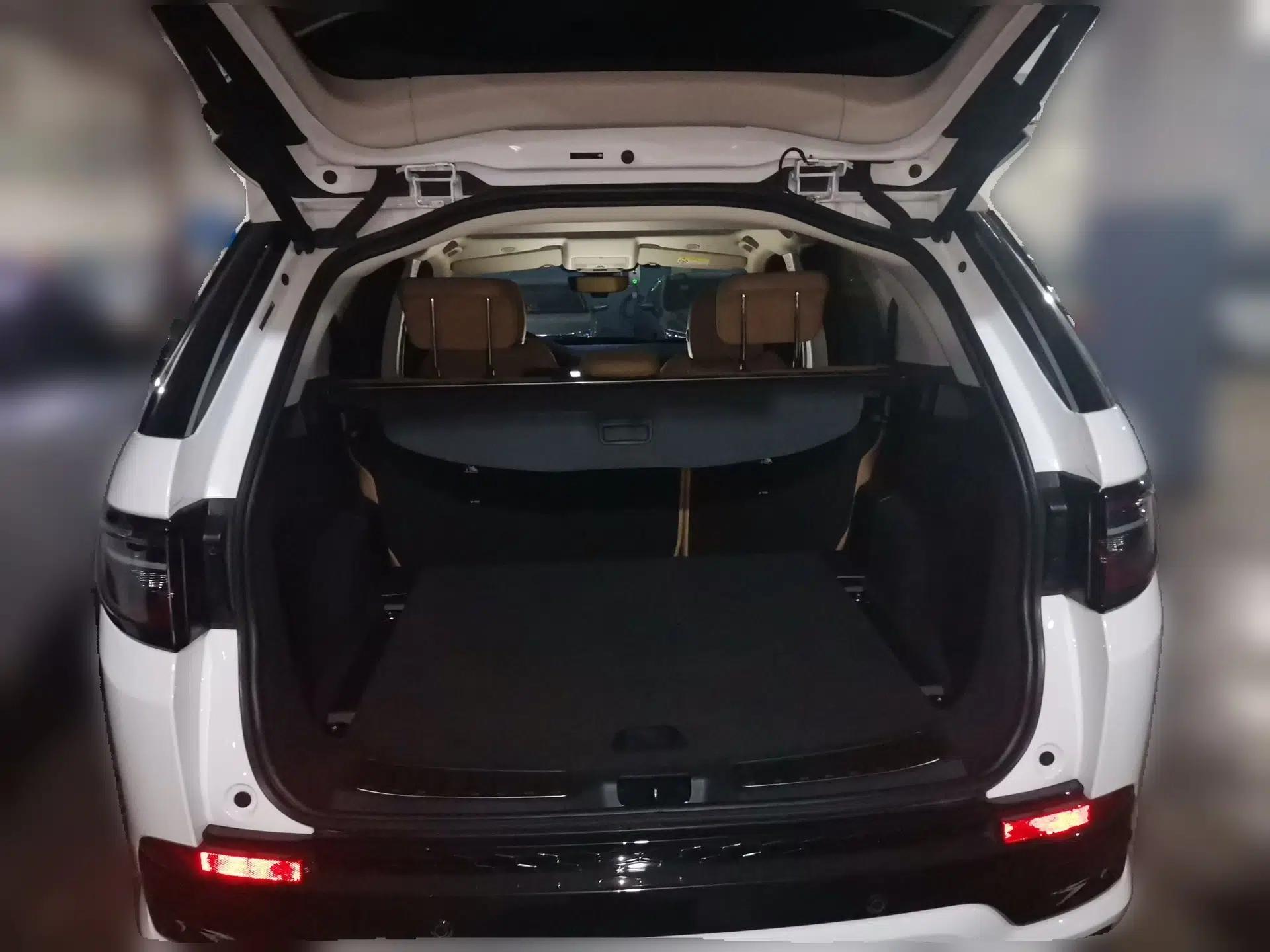 Land Rover Discovery Sport 2024 Performance Tech Edition — миниатюра 20