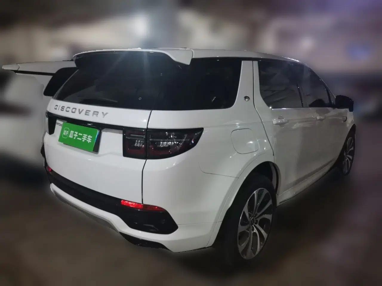 Land Rover Discovery Sport 2024 Performance Tech Edition — миниатюра 6