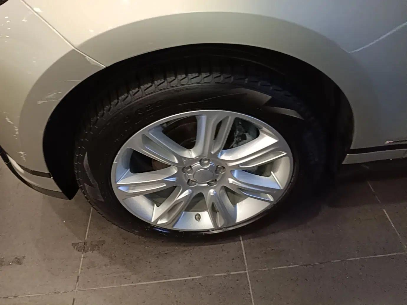 Land Rover Range Velar 2020 P250 R-DYNAMIC S — миниатюра 9