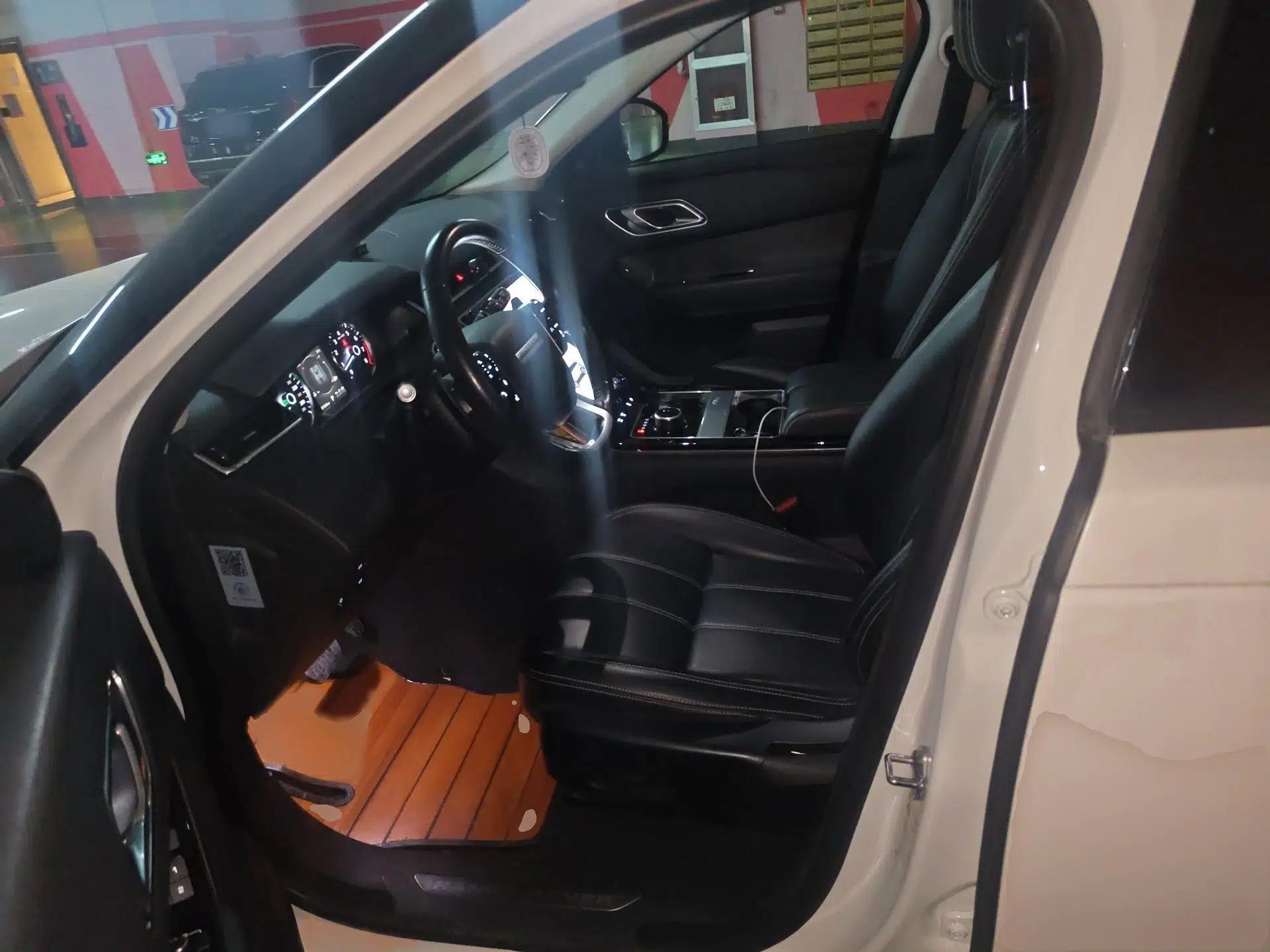Land Rover Range Velar 2017 P250 S — миниатюра 14