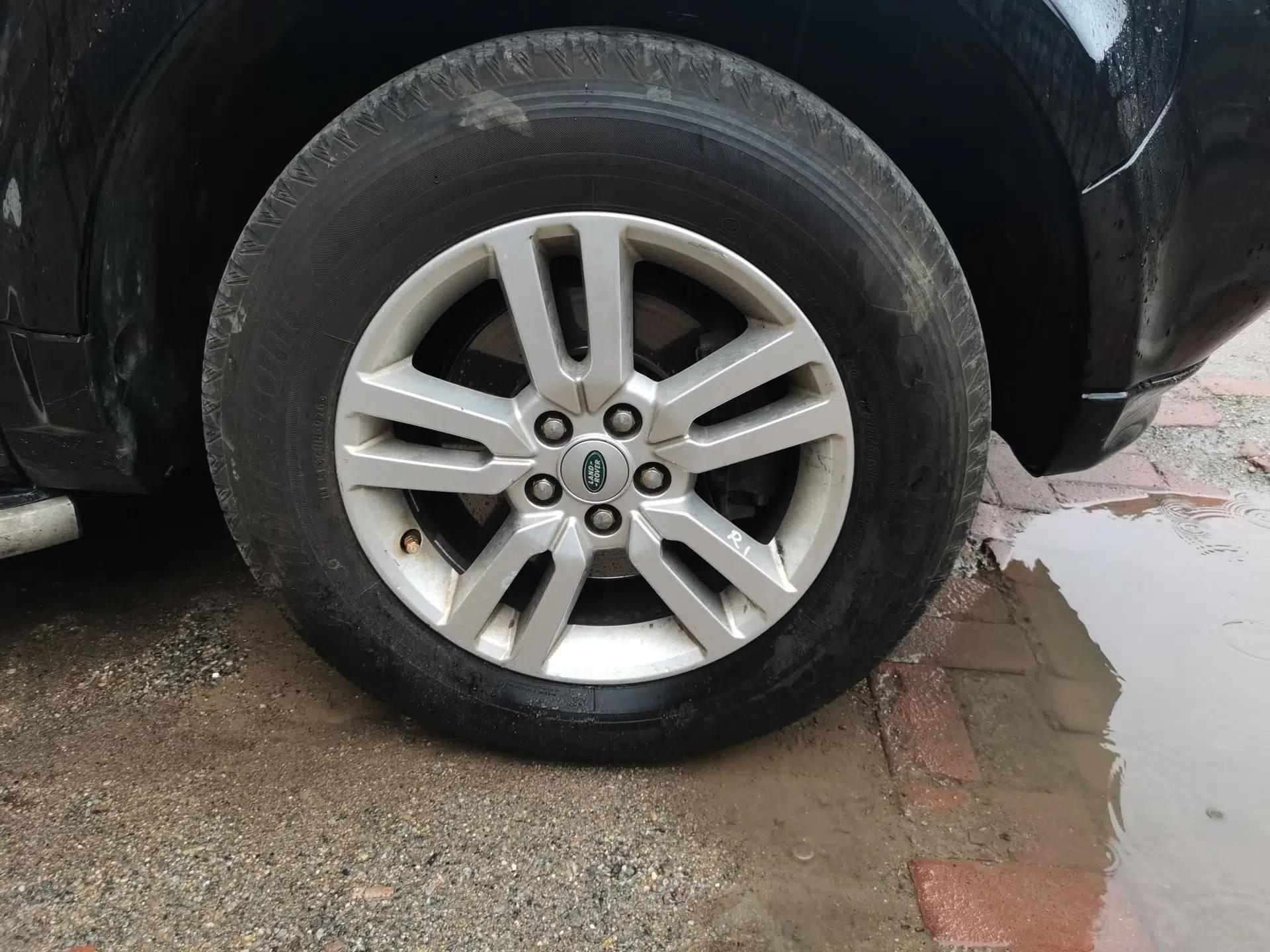 Land Rover Freelander 2 2013 2.0T Si4 SE Gasoline Edition — миниатюра 8