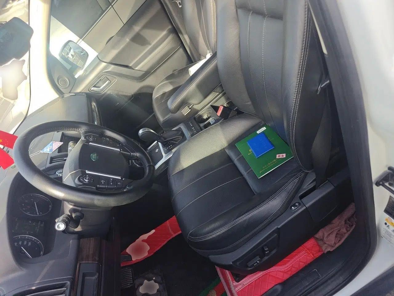 Land Rover Freelander 2 2013 2.0T Si4 SE Gasoline Edition — миниатюра 16