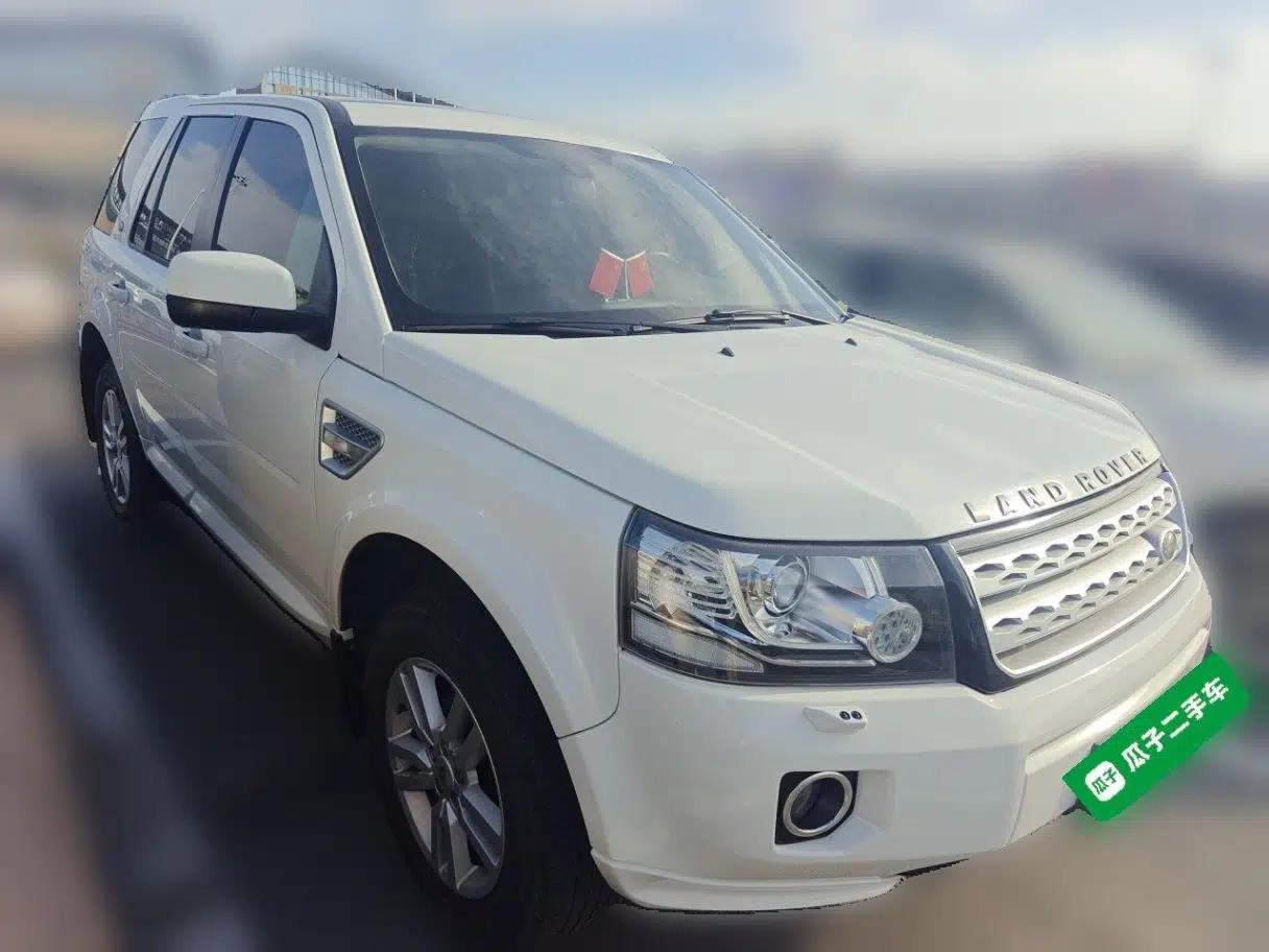 Land Rover Freelander 2 2013 2.0T Si4 SE Gasoline Edition — миниатюра 3